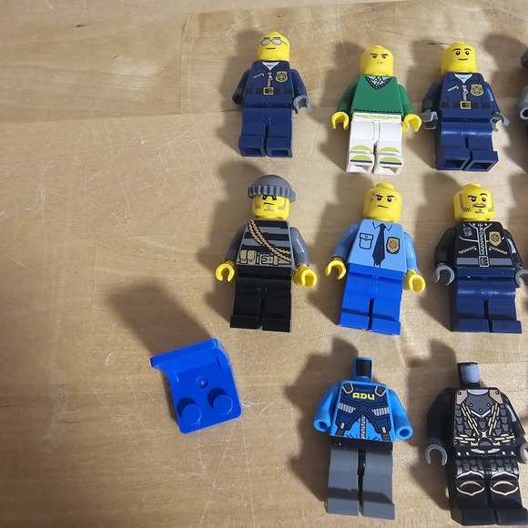 Lego‎ Minifigure And Parts Lot Mixed Sets & Types Read Description #4 - Picture 2 of 6